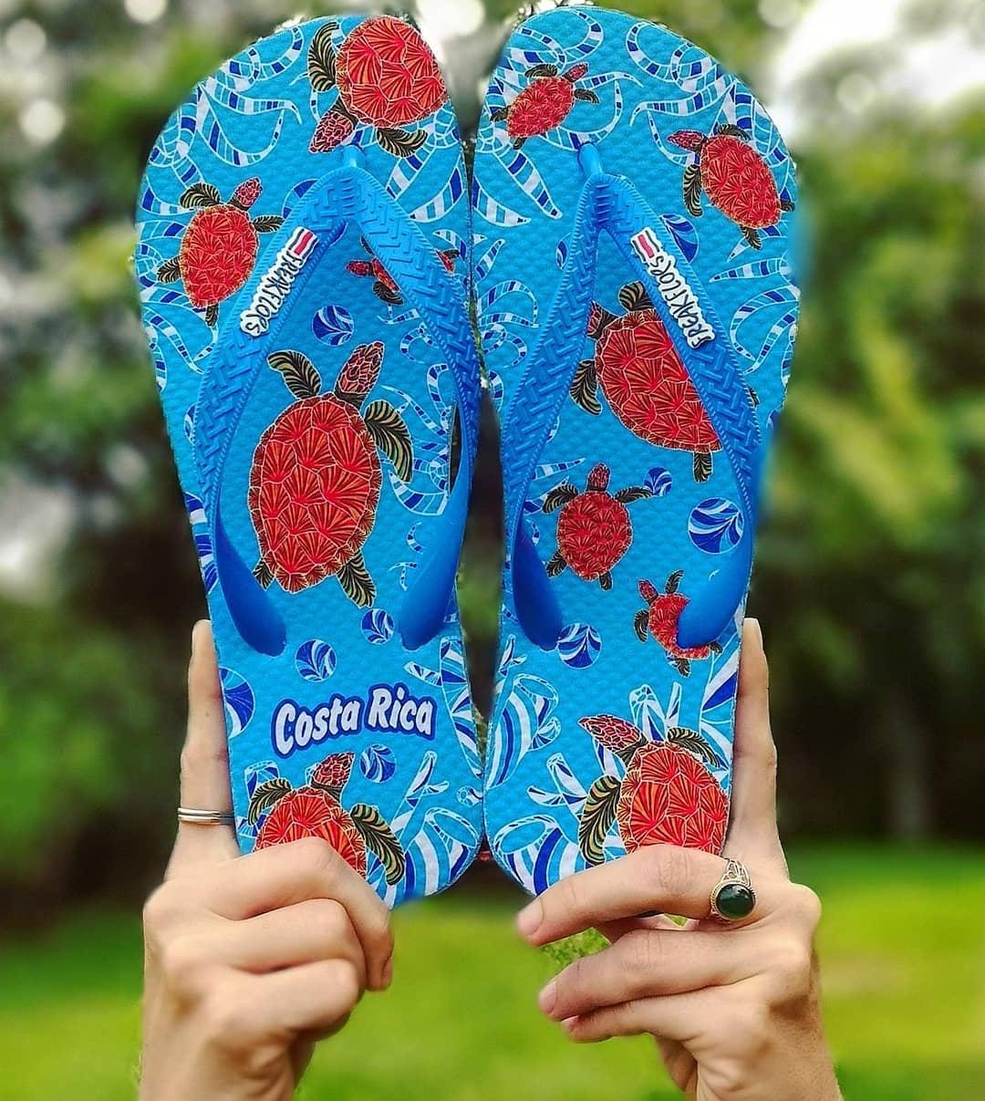 <tc>TURTLES FLIP FLOPS</tc>