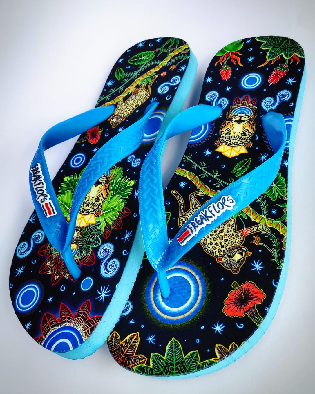 <tc>NOCTURNAL JAGUAR FLIP FLOPS</tc>