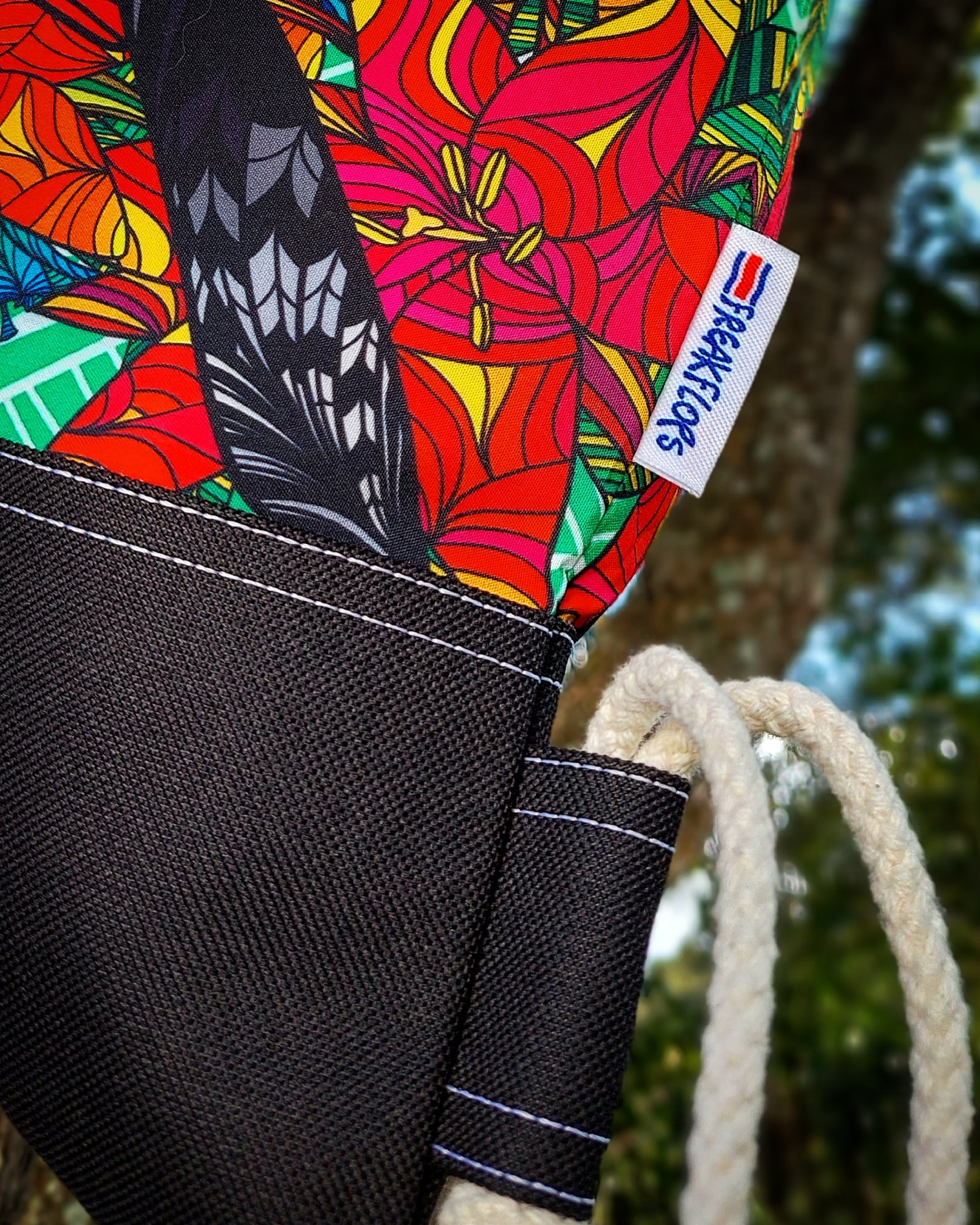 Llega nueva línea de mochilas impermeables y con más de 100 diseños  diferentes - Portal Innova
